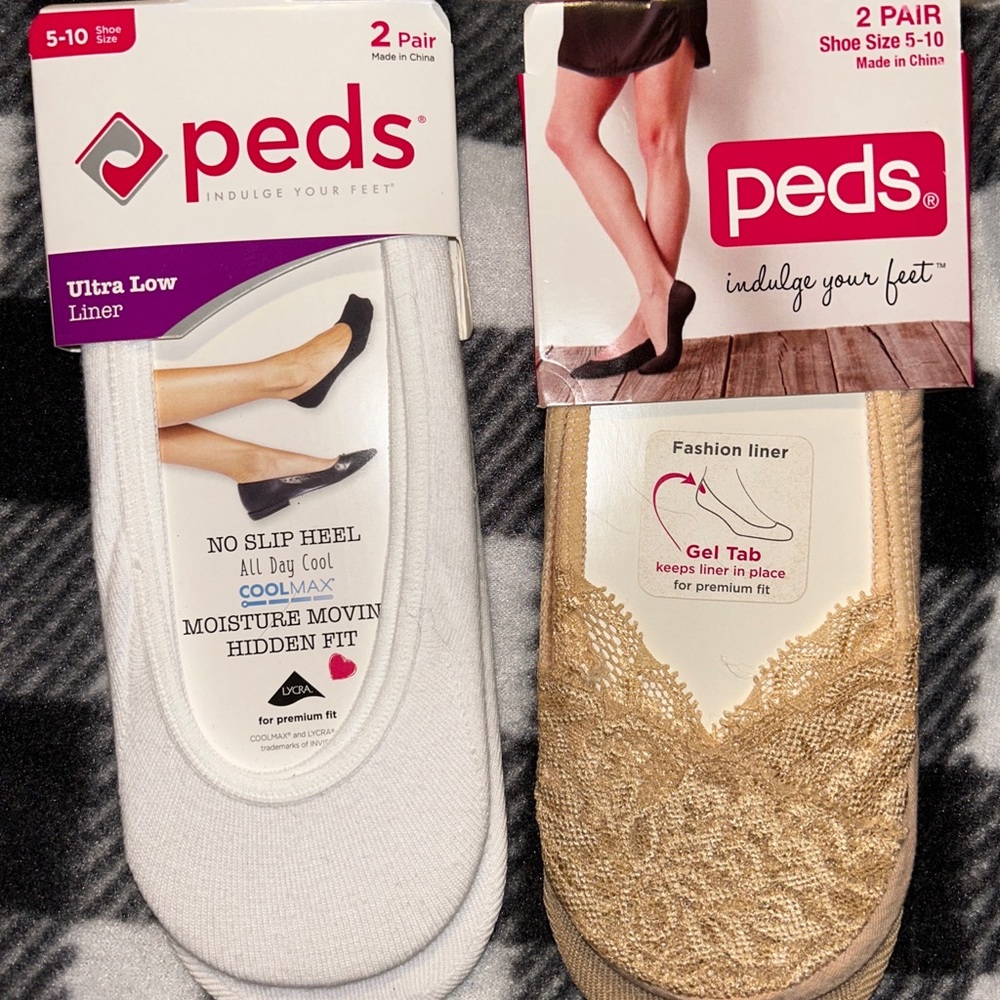 Peds Ultra Low Liner 2 pair  Tab Women's Socks Nude Shoe Size (5-10) white lace